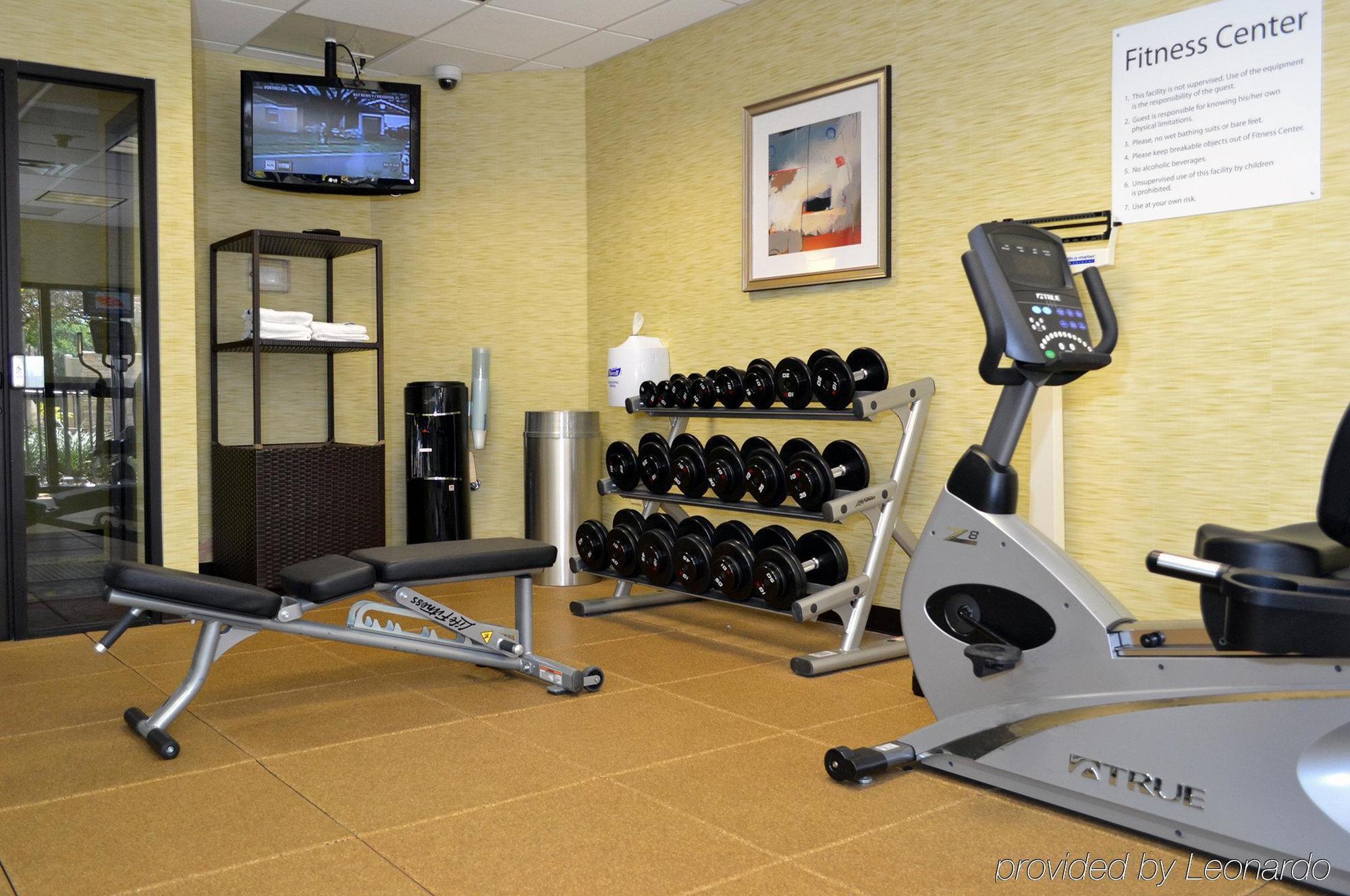 Holiday Inn Express Tampa-Brandon By Ihg Exterior foto